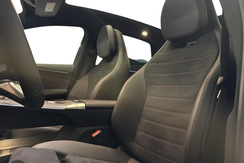 Mercedes C400 bild 12