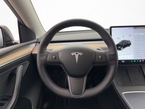Tesla Model Y bild 29