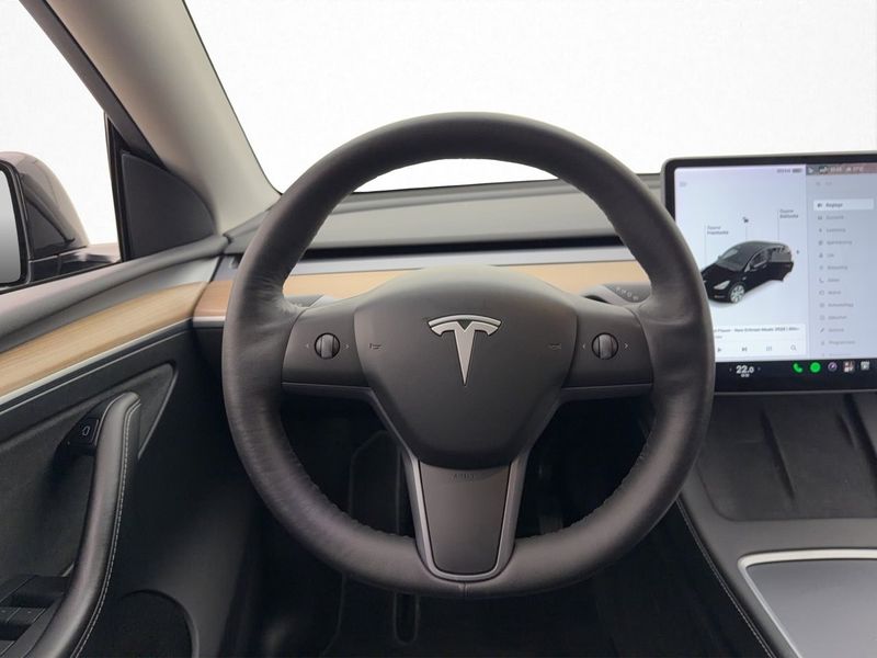 Tesla Model Y bild 29