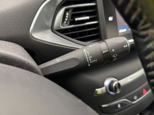 Peugeot 308 SW bild 25