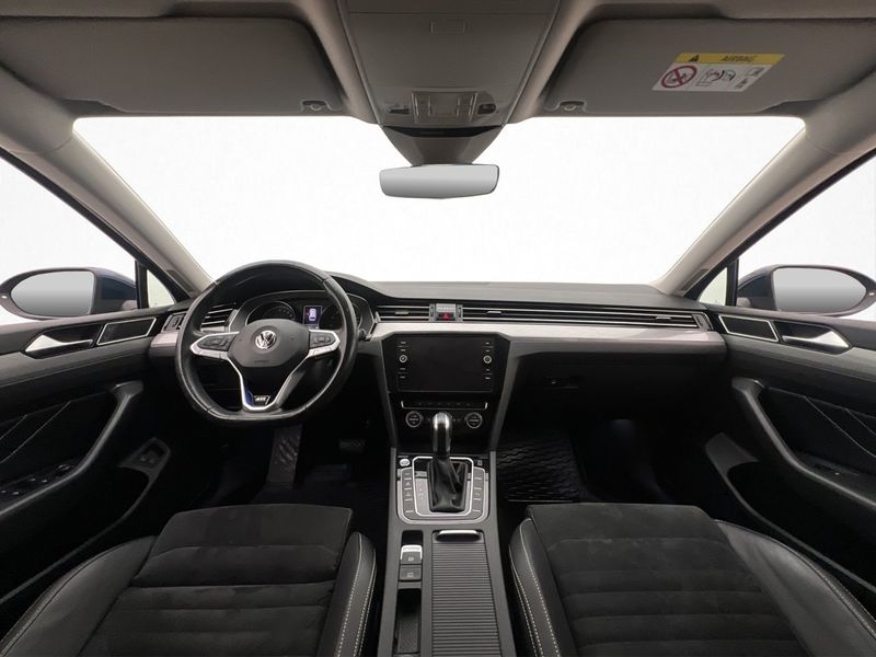 Volkswagen Passat bild 14