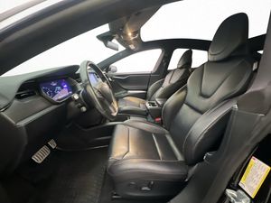 Tesla Model S bild 15