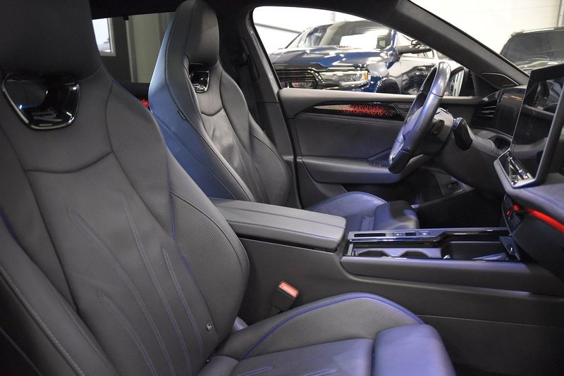 Volkswagen Passat bild 12