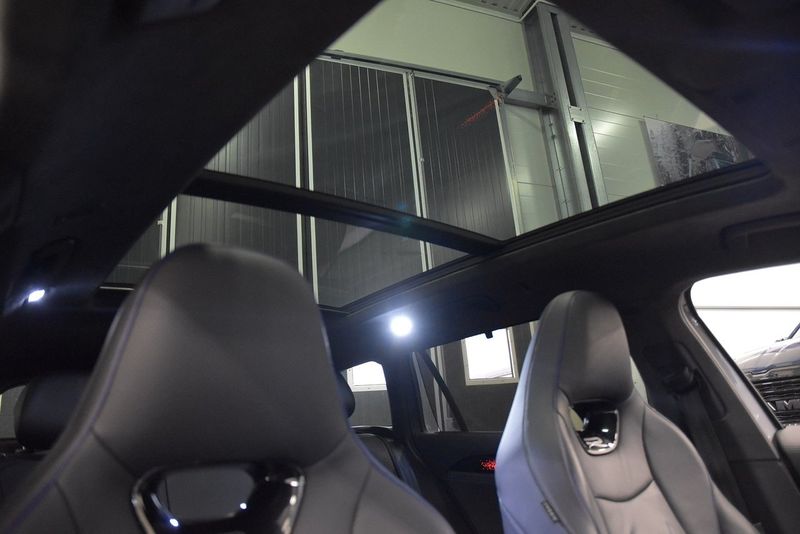 Volkswagen Passat bild 13