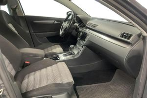 Volkswagen Passat bild 7