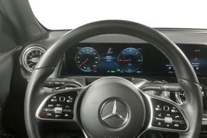 Mercedes EQB250+ bild 10