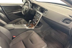 Volvo S60 bild 9