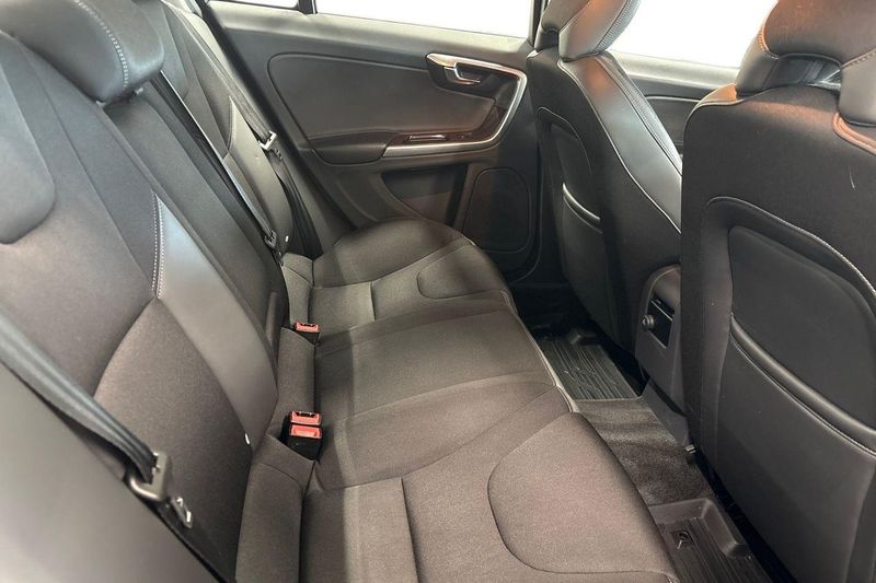 Volvo S60 bild 10