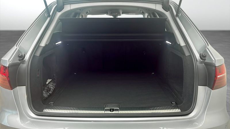 Audi A4 bild 12