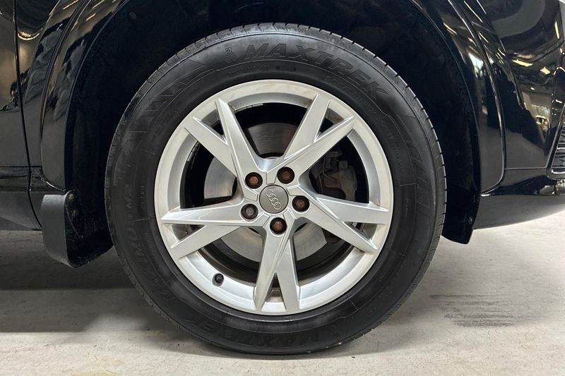 Audi Q3 bild 11