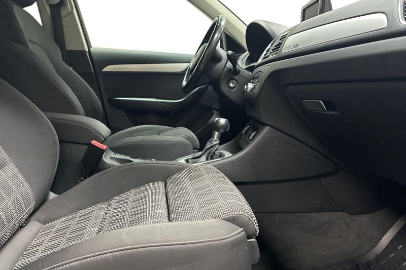 Audi Q3 bild 15