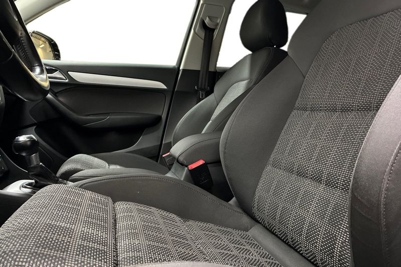Audi Q3 bild 13