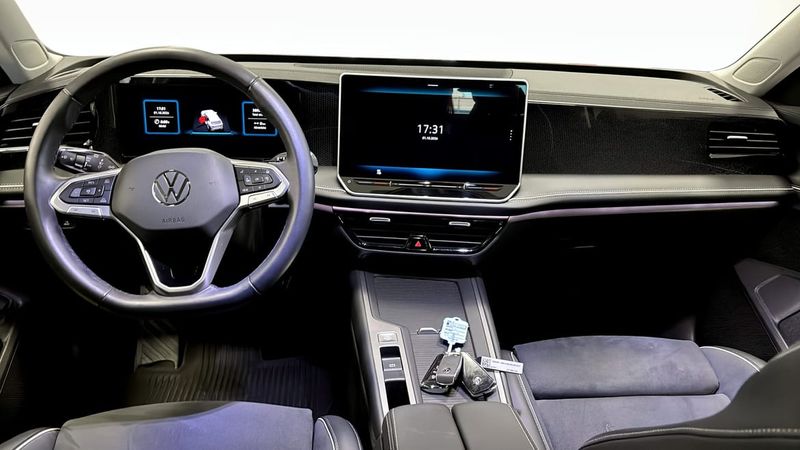 Volkswagen Passat bild 10