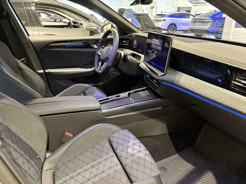 Volkswagen Passat bild 6