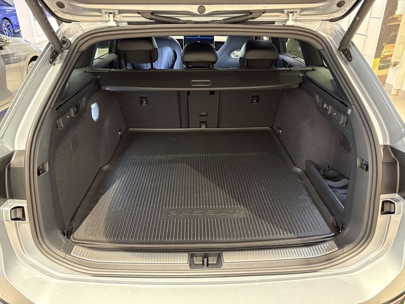Volkswagen Passat bild 9