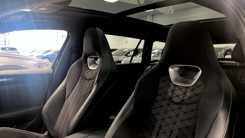 Volkswagen Passat bild 8