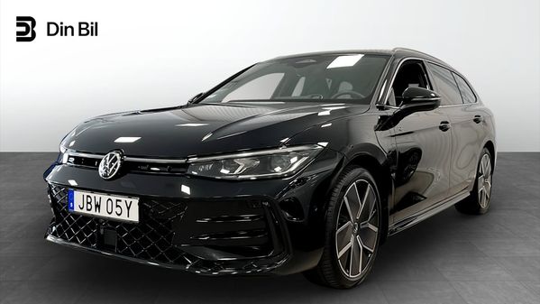 Volkswagen Passat Variant eHybrid R-Line 272hk Panorama/Drag - 2026
