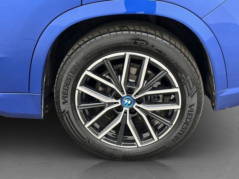 BMW iX1 bild 36