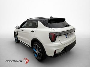 Lynk & Co 01 bild 5