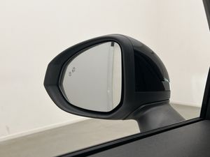 Lynk & Co 01 bild 9
