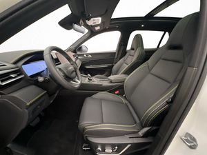 Lynk & Co 01 bild 11