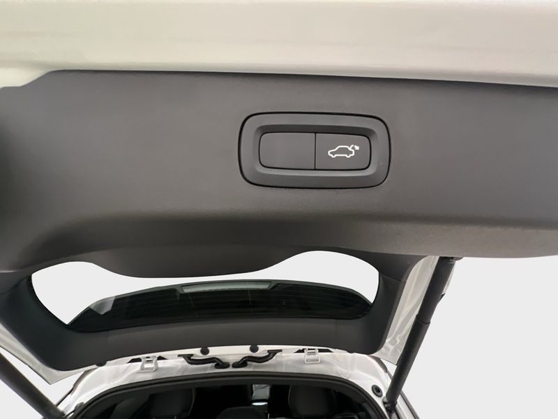 Lynk & Co 01 bild 28