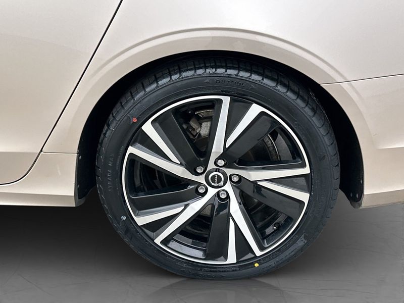Volvo V90 bild 38