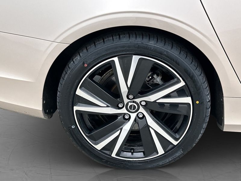 Volvo V90 bild 35
