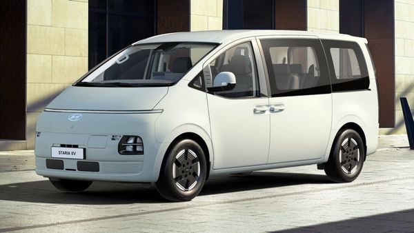 Hyundai Staria Staria 84kWh TREND 9-SITS - ÖPPEN FÖR BESTÄLLNING - 2027