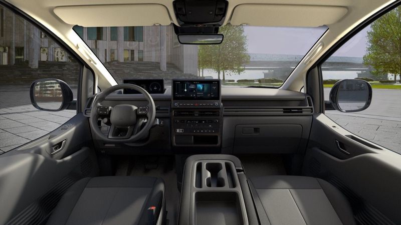 Hyundai Staria bild 5