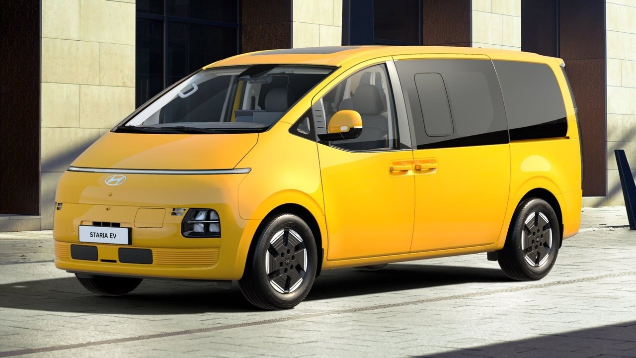 Hyundai Staria