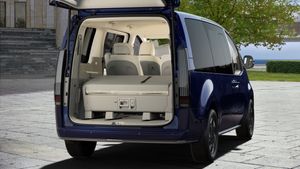 Hyundai Staria bild 11