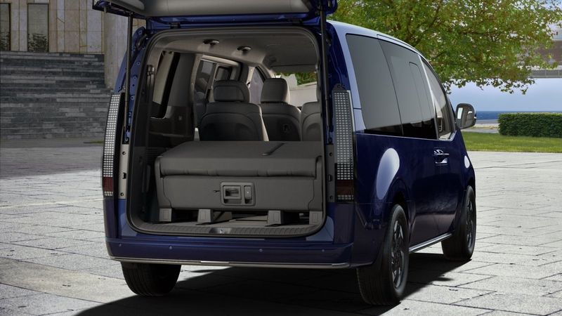 Hyundai Staria bild 7