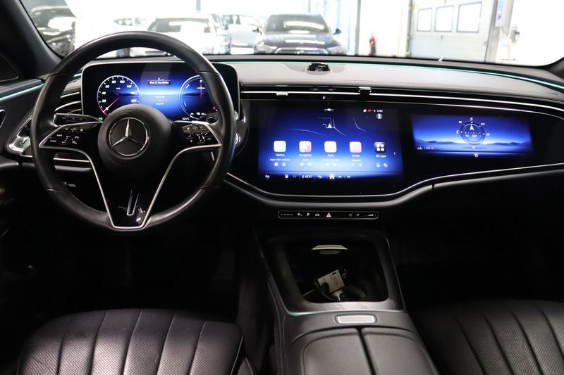 Mercedes E300 bild 12