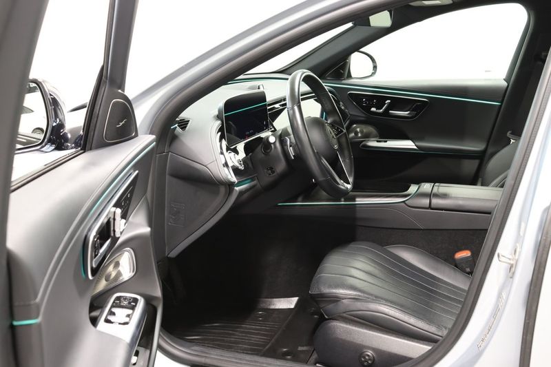Mercedes E300 bild 10