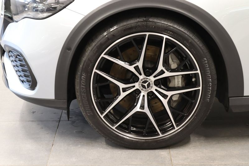 Mercedes E300 bild 9