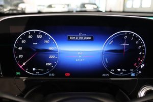Mercedes E300 bild 13