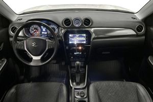 Suzuki Vitara bild 6
