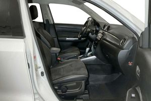 Suzuki Vitara bild 7