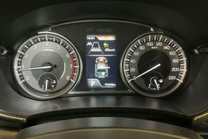 Suzuki Vitara bild 11