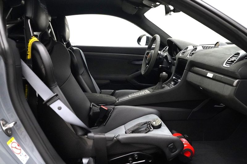 Porsche 718 bild 16