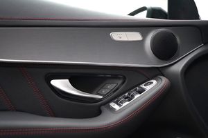 Mercedes GLC300 bild 8