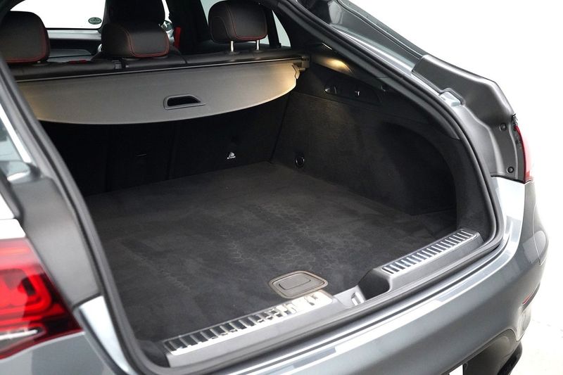 Mercedes GLC300 bild 16