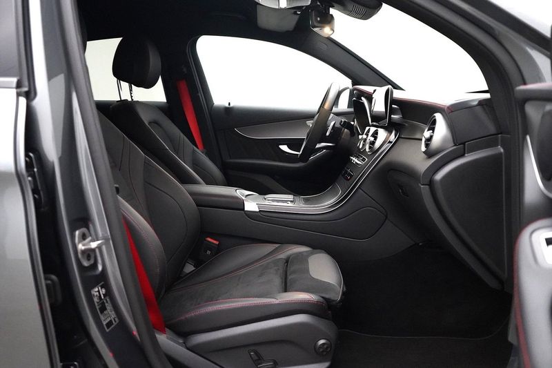 Mercedes GLC300 bild 15