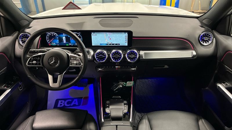 Mercedes EQB300 bild 6