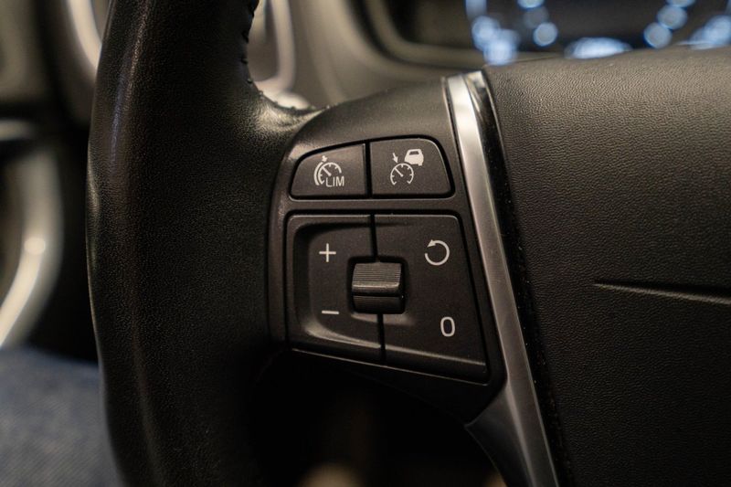 Volvo V40 bild 22