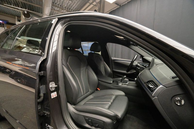 BMW 530 bild 19