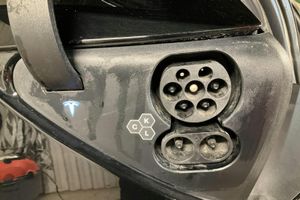 Tesla Model 3 bild 18