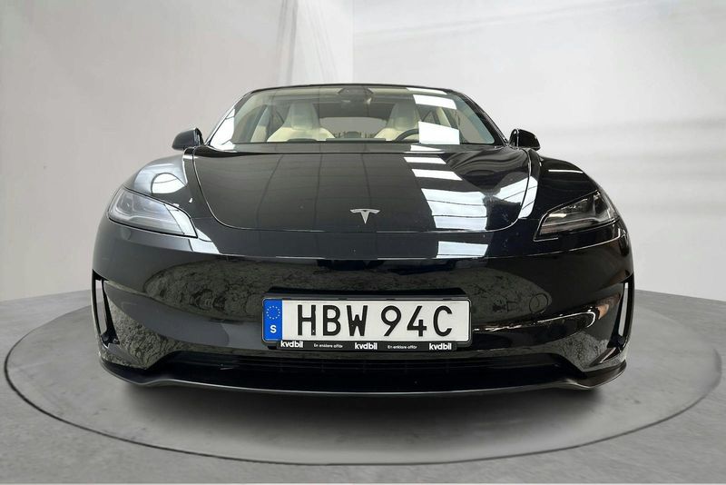 Tesla Model 3 bild 4