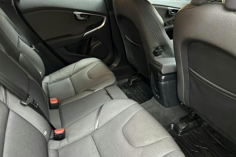 Volvo V40 bild 8